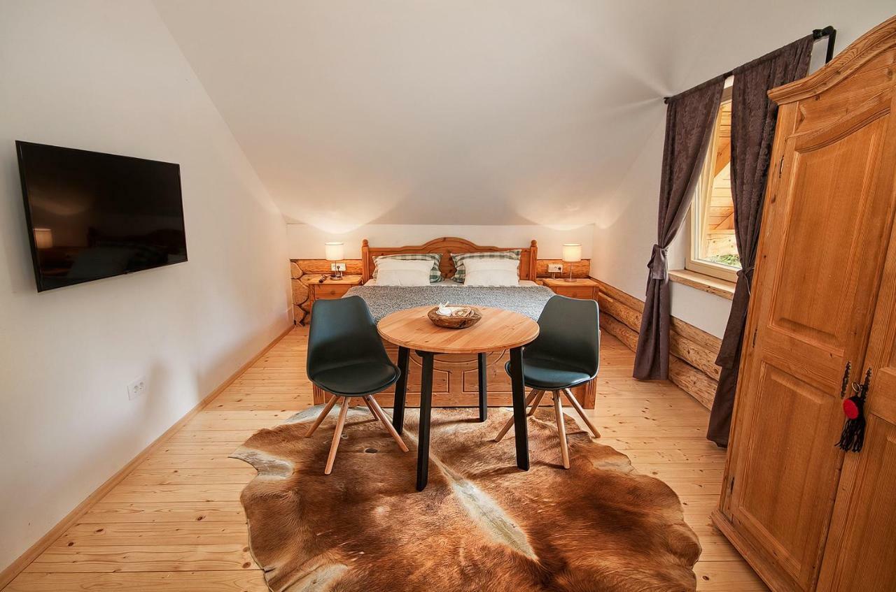 Woods Lodge Plitvice Lakes 德雷兹尼克格雷德 外观 照片
