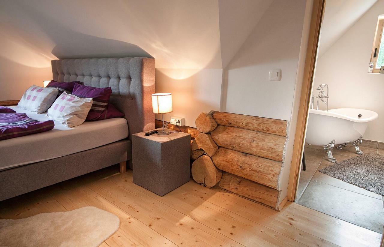 Woods Lodge Plitvice Lakes 德雷兹尼克格雷德 外观 照片
